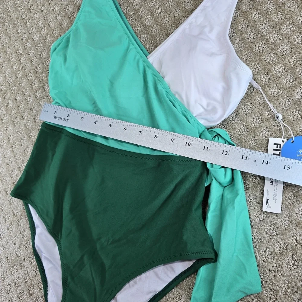 Cupshe One Piece Swimsuit Green White Colorblock Tie Waist Size M NWT - Picture 4 of 9